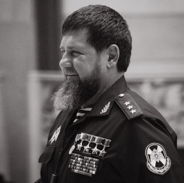 Глава Чечни советует Зеленскому не трусить и выкрасть его без помощи США