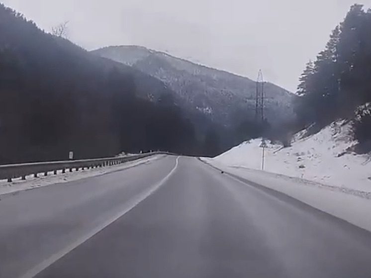 Глава КЧР предупредил автомобилистов о наледи на дорогах республики