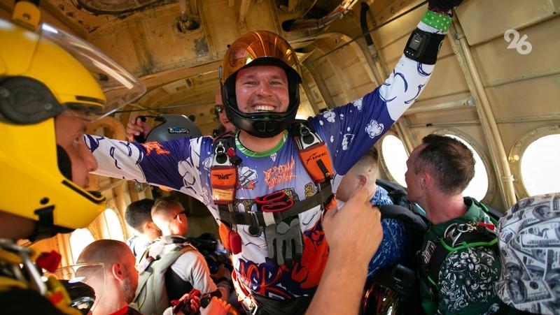 Глава Ставрополья поручил проработать вопрос субсидирования парашютного спорта