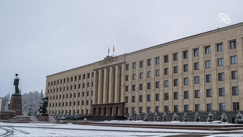 Глава Ставрополья Владимиров поздравил земляков с 16-летием создания СКФО