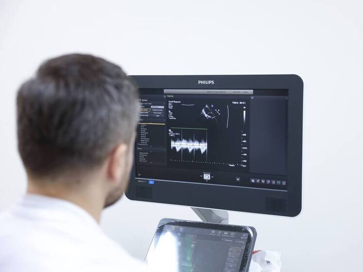 Грозненская поликлиника получила современное оборудование