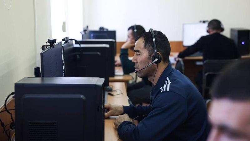 Иностранцы сдают экзамены в ставропольском вузе в электронном формате