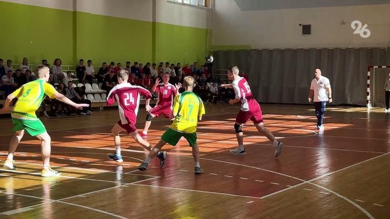 Минимальная ротация не сказывается на подготовке &mdash; тренер по гандболу из Ставрополя