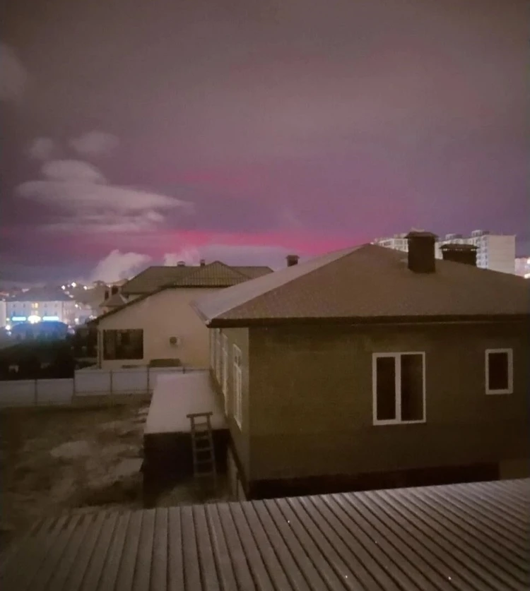 Может больше не повториться: уникальное северное сияние дошло до Ставрополья2