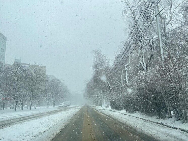  На Ставрополье непогода перекрыла трассу и оставила без света 15 населённых пунктов