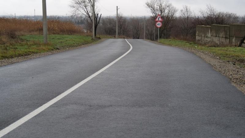 Около 14 км дорог отремонтировали в Кочубеевском округе Ставрополья в 2025 году