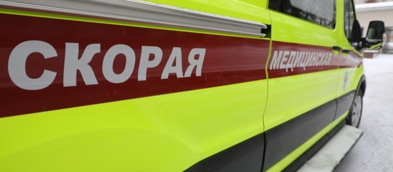 Подросток на санках попал под машину и погиб в Дагестане