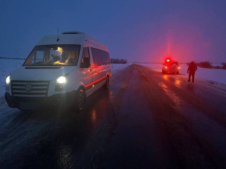 Превышение скорости на трассе «Новоалександровск – Кропоткин» обернулось травмами двух пассажиров