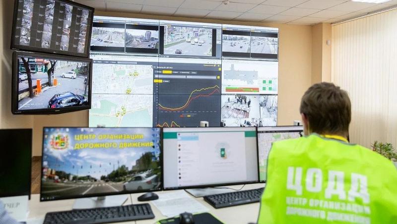 Пробок в Ставрополе стало меньше на 16% благодаря камерам и «умным светофорам»