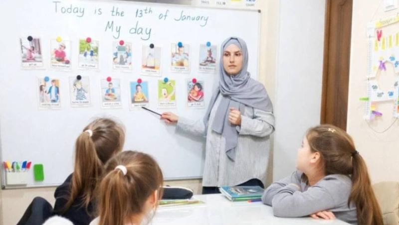 Соцконтракт помог многодетной матери из Ипатова открыть студию английского языка