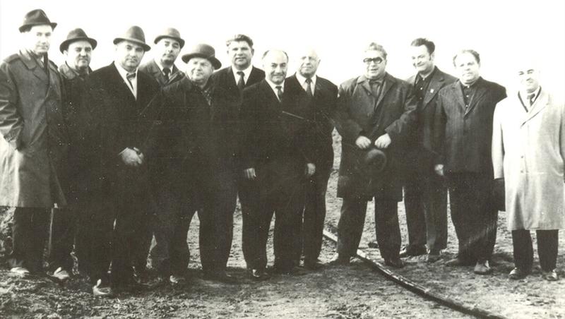 Создал оазис среди солончаков: за что председатель колхоза на Ставрополье стал дважды Героем Соцтруда