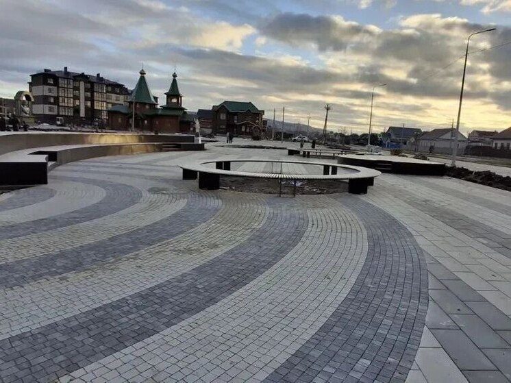 Строительная готовность Сквера семьи в Невинномысске достигла экватора