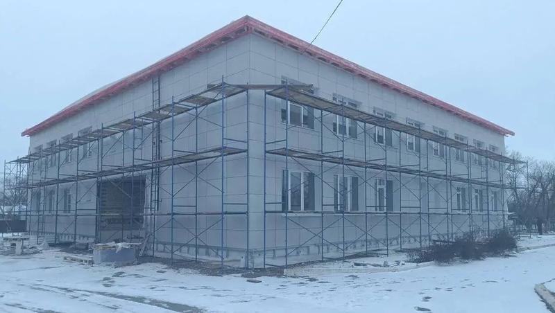 В двух школах Труновского округа завершили демонтажные работы