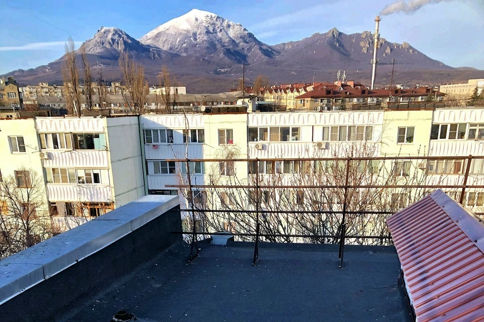 В Пятигорске завершили капремонт крыш двух МКД0