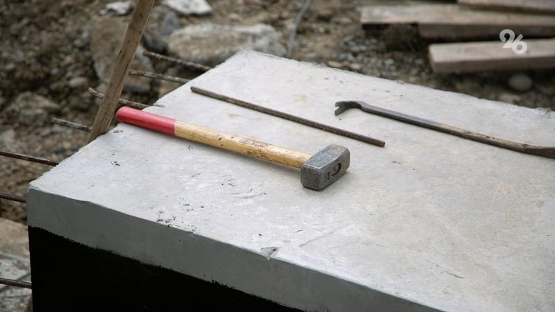 В школе и детсаду на юге Ставрополя возводят каркас и кладут инженерные сети