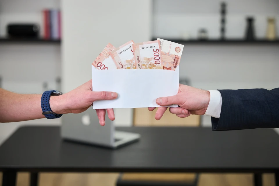 В Ставрополе работнику выплатили 285 тысяч рублей долгов по зарплате0