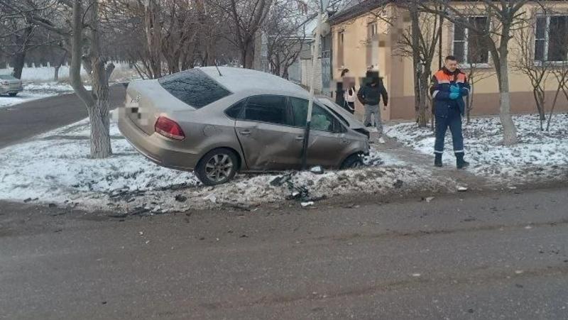 Водитель иномарки пострадал в ДТП в Минводах