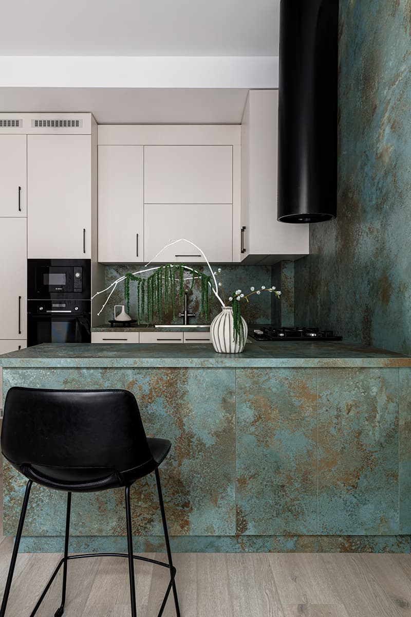 Красочные акценты в интерьере дома в Алматы — проект Илоны Курбановой