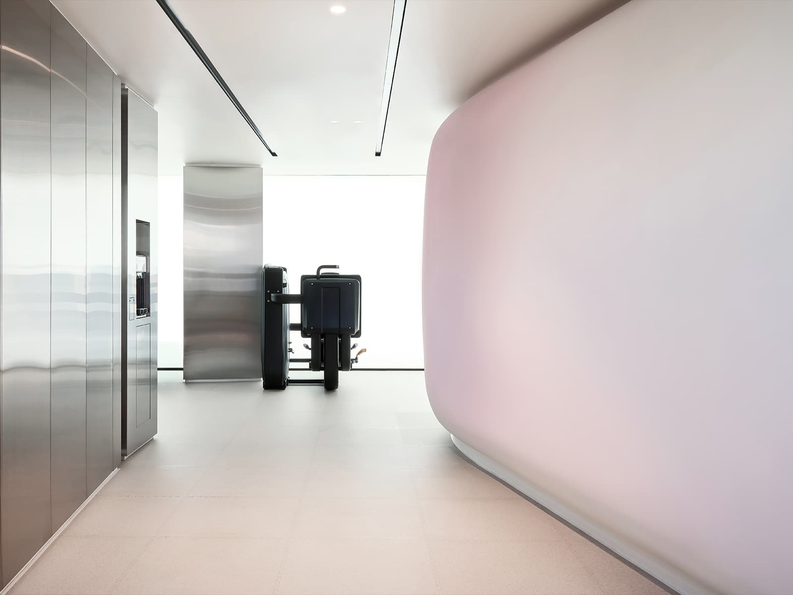 Футуристичный интерьер центра биохакинга в Санкт-Петербурге — проект DA bureau