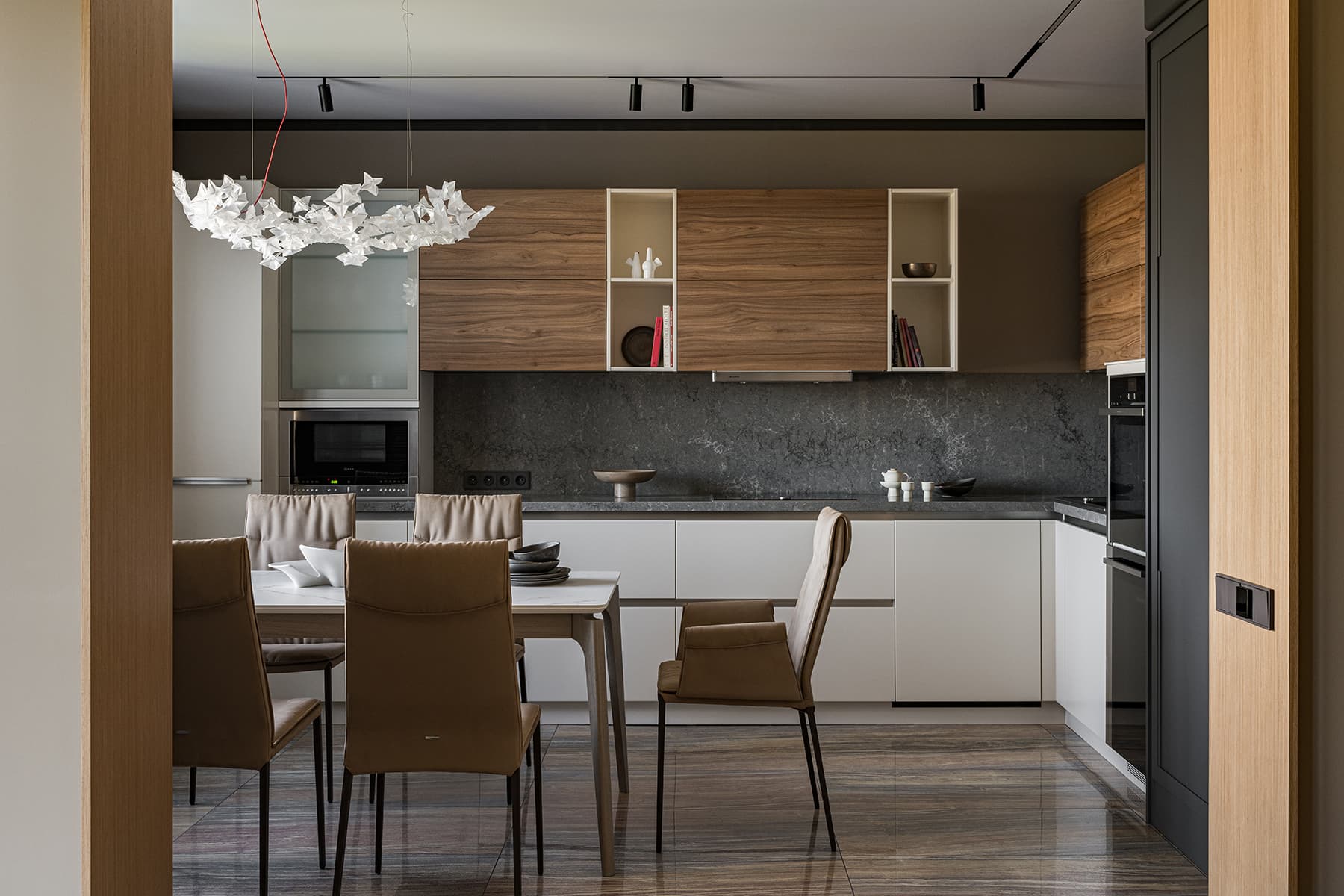 Приятные на ощупь материалы и артефакты прошлого в интерьере квартиры в Екатеринбурге — проект Ирины Чертихиной