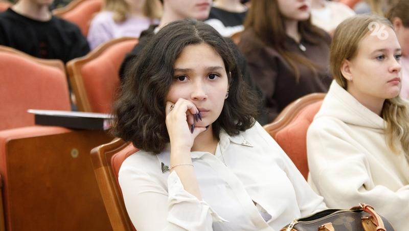 Более ста студенток Ставрополя получили выплаты по программе поддержки