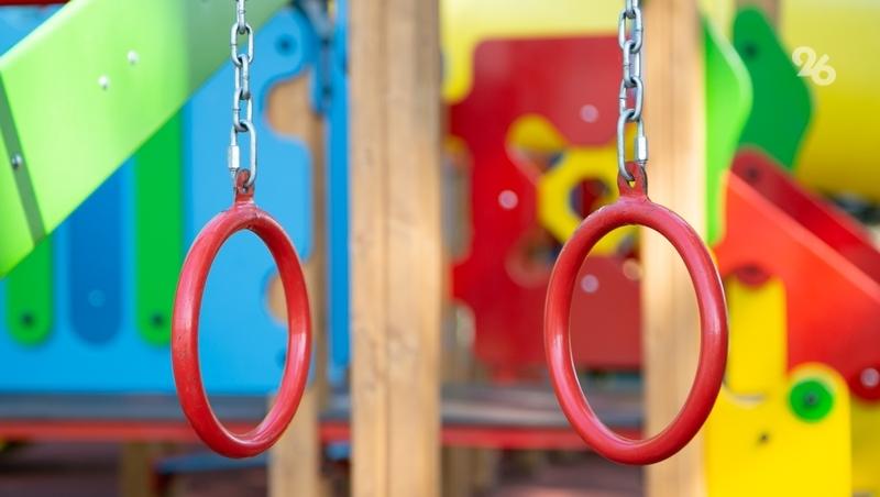 Две детские площадки построили в Благодарненском округе