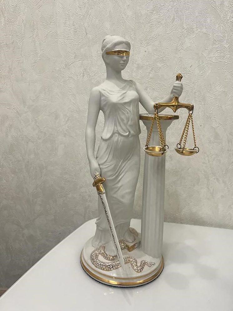 Экс-директора Черкесского драматического театра приговорили к условному сроку за хищение 4,3 млн рублей