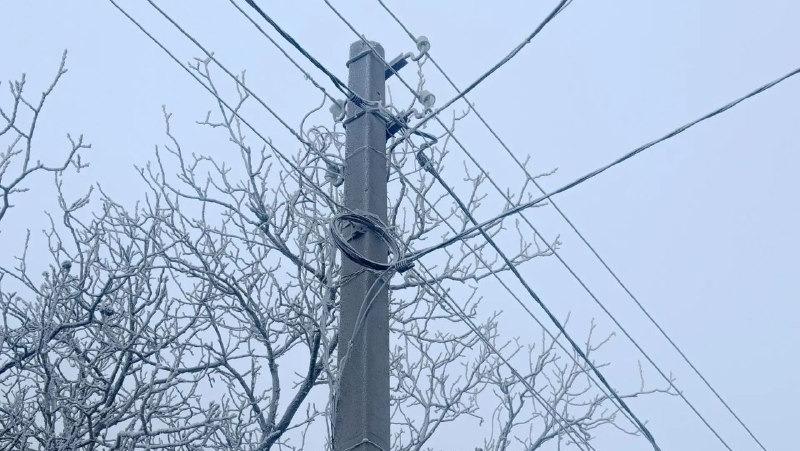 Энергетики обнаружили почти 67 тыс. креплений линий связи на ЛЭП на Ставрополье