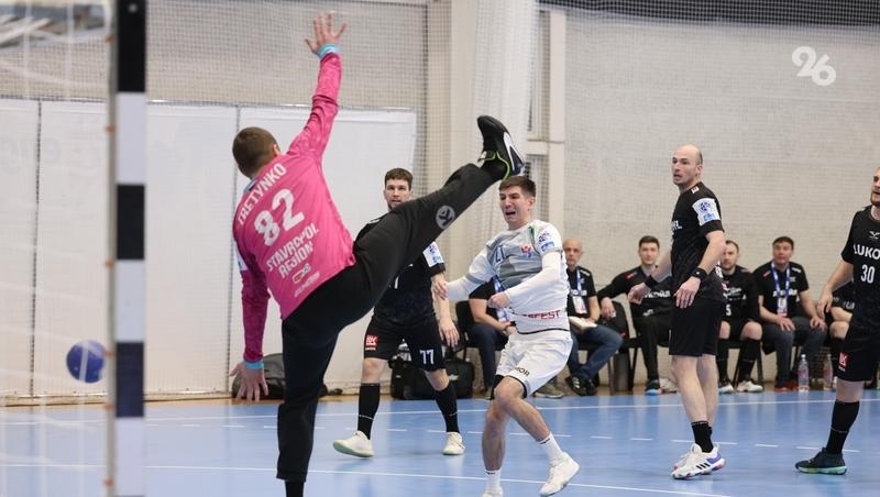 Гандболисты ставропольского «Виктора» в Будённовске уступили белорусским гостям