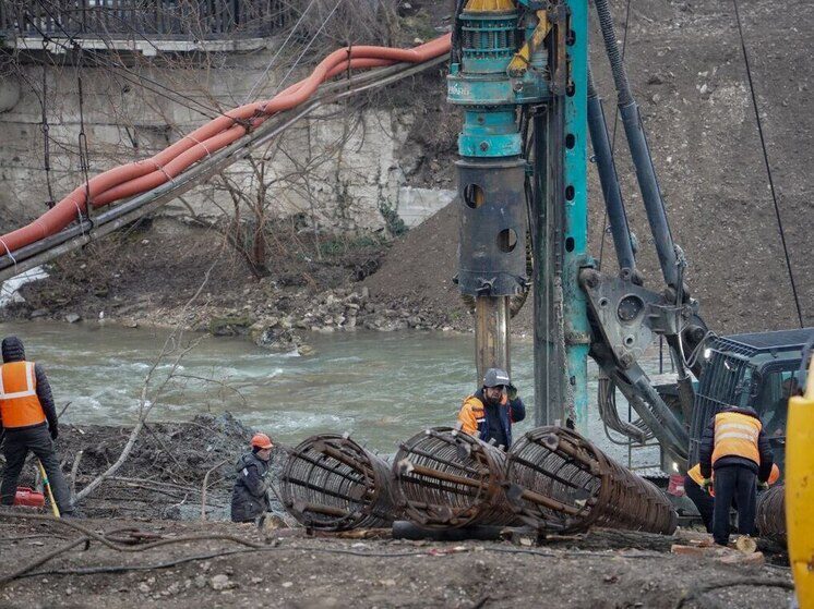 Губернатор Владимир Владимиров: реконструкция моста в Пятигорске должна завершиться к началу сентября
