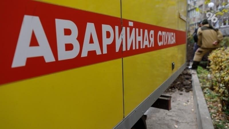 На месте прорыва на Кубанском водоводе на Ставрополье пытаются установить задвижку