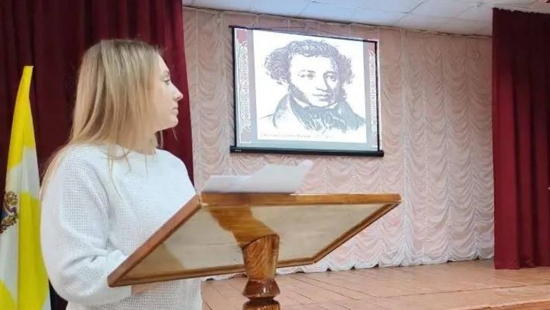 Неделя русского языка с диктантами и квестами проходит в школах Ставрополья