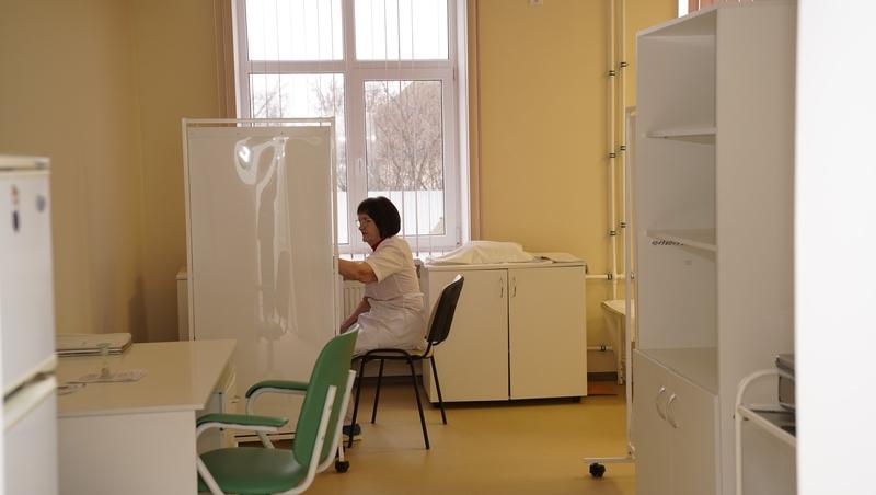 Обновлённую поликлинику в Арзгире Ставропольского края посетил партдесант