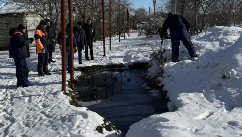 Пенсионерка утонула в траншее, вырытой коммунальщиками в хуторе Ташла