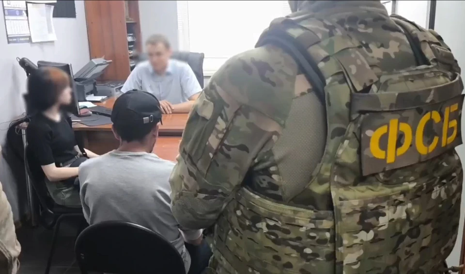 Подростка из Ставрополя пытались склонить к нападению на школу0