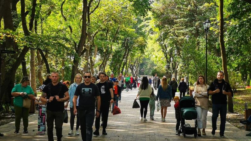 Посетители Курортного парка Ессентуков могут гулять с непрерывным интернетом