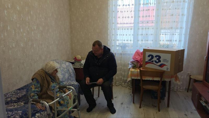 Поздравления с 23 февраля приняла 102-летняя участница ВОВ на Ставрополье