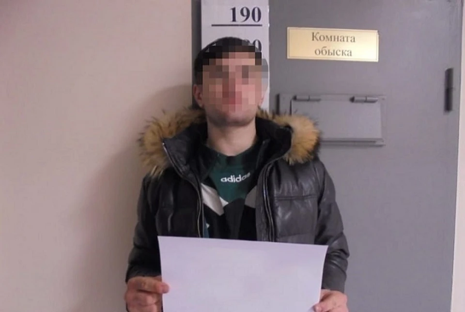 Работник морга украл деньги с карты погибшего военного из Северной Осетии0