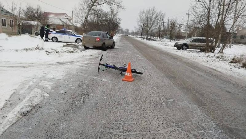 Ставропольчанка за рулём легковушки сбила 11-летнего велосипедиста