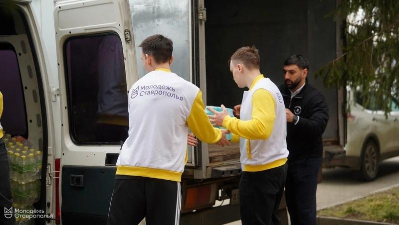 Ставропольская молодёжь собрала 7,5 тонн посылок для бойцов СВО