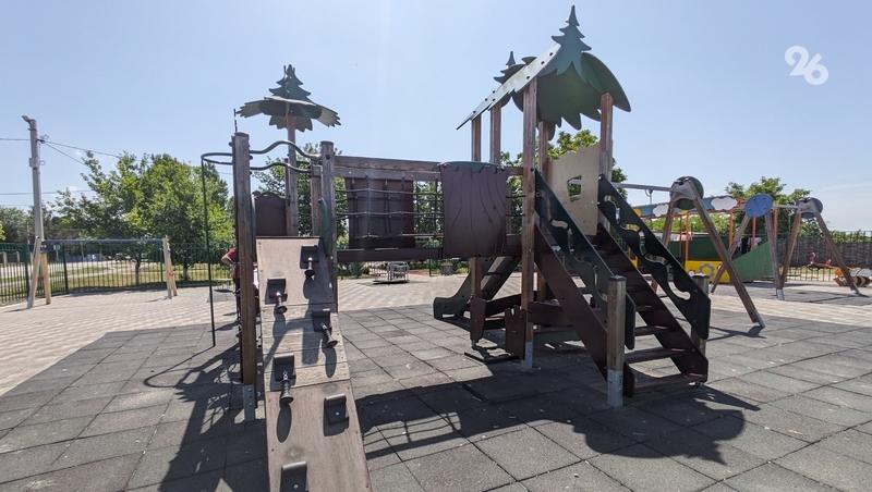 В сквере на проспекте Карла Маркса в Ставрополе установили 30 новых светильников