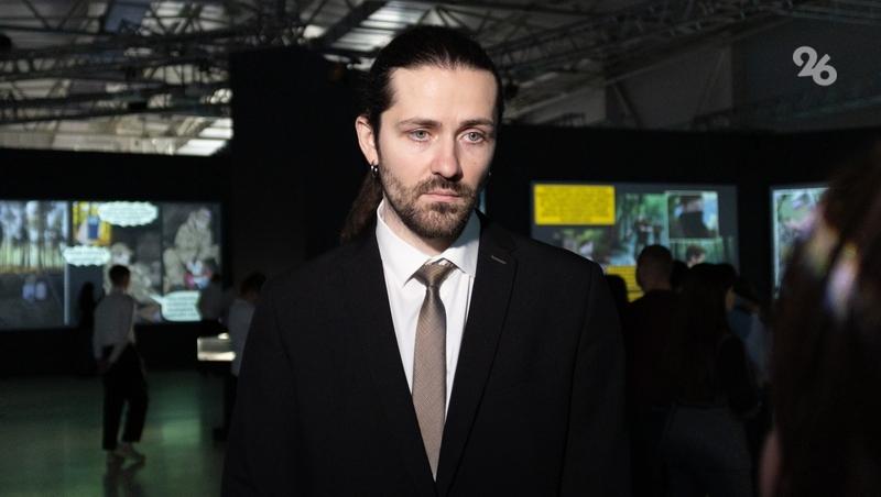 Выставка военного художника Валерия Букши открылась в Ставрополе