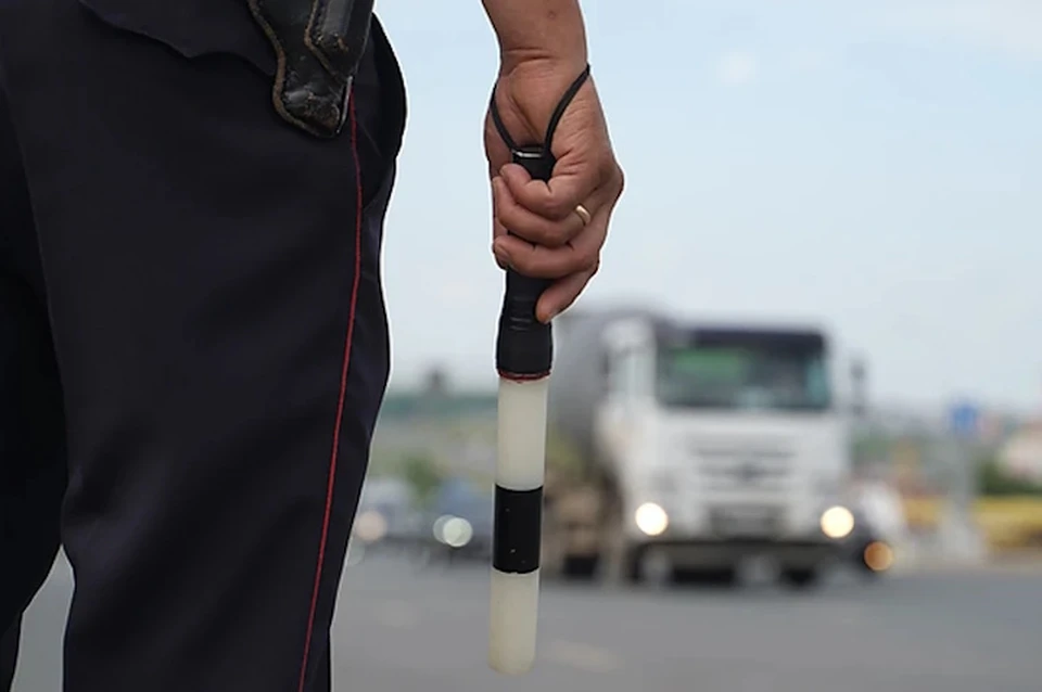 Житель Ставрополья ездил на грузовике с напечатанными на принтере правами0