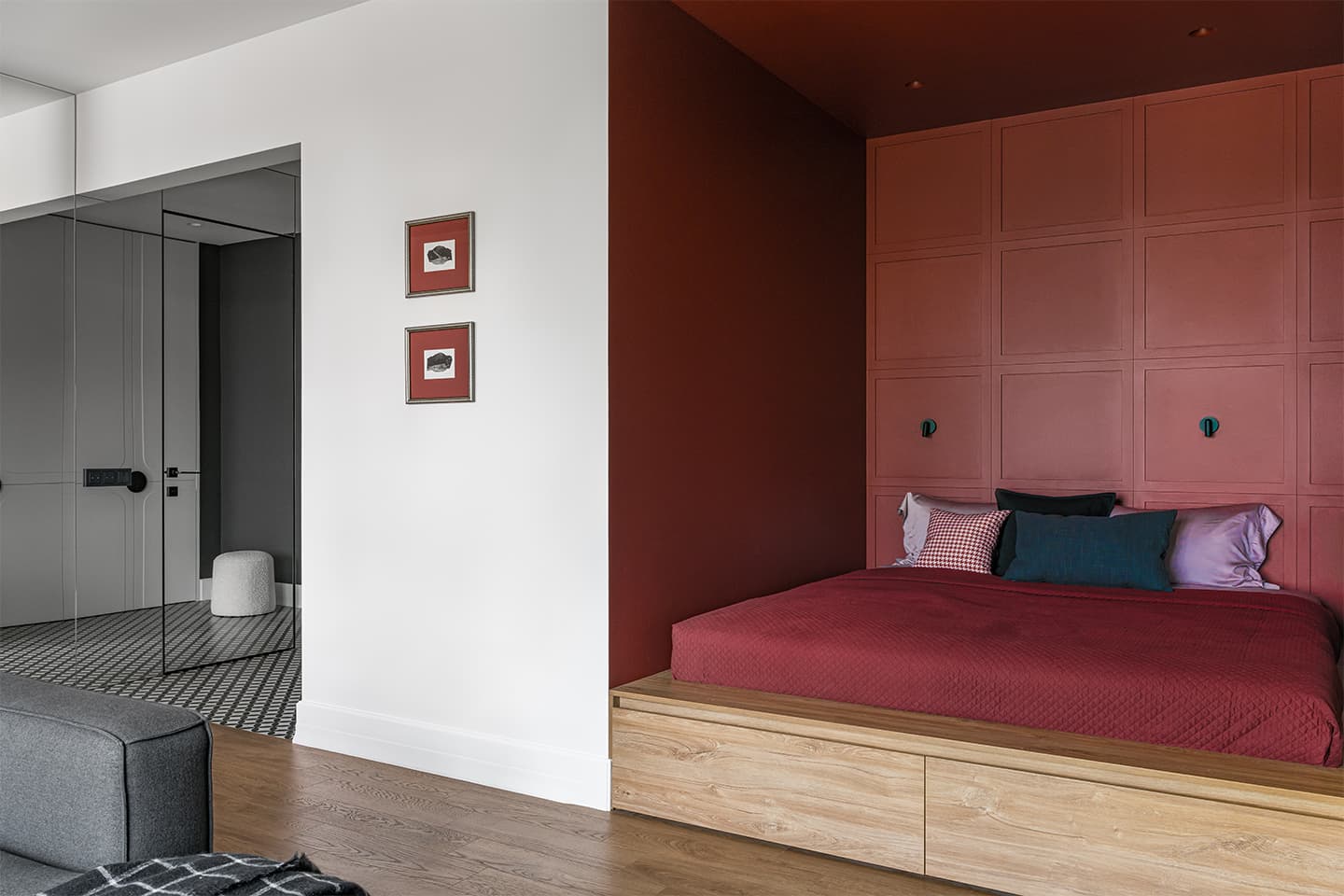 Интерьеры в технике колор-блокинг