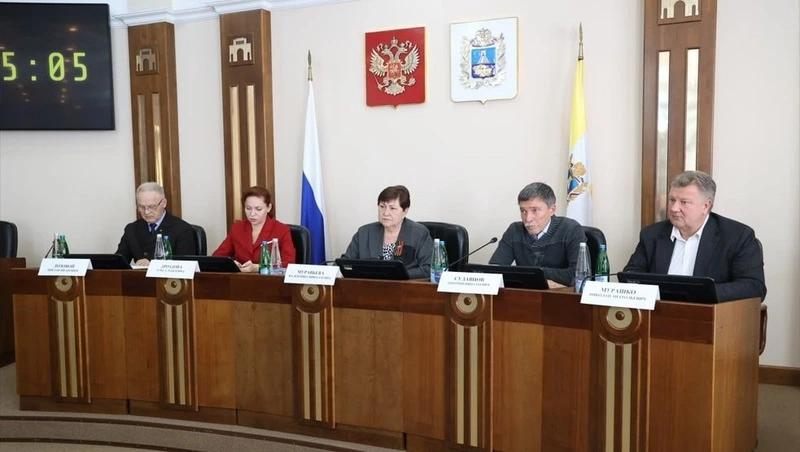 Депутаты Ставрополья хотят расширить поддержку фондов, помогающих ветеранам СВО