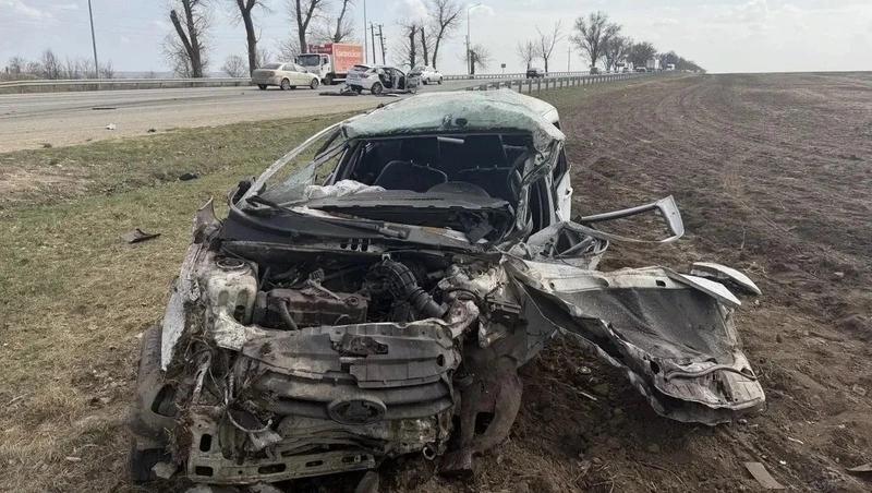 Два человека погибли в ДТП на трассе в Петровском округе