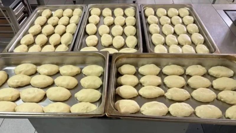 Губернатор поблагодарил женсовет Шпаковского округа за сбор посылок на СВО