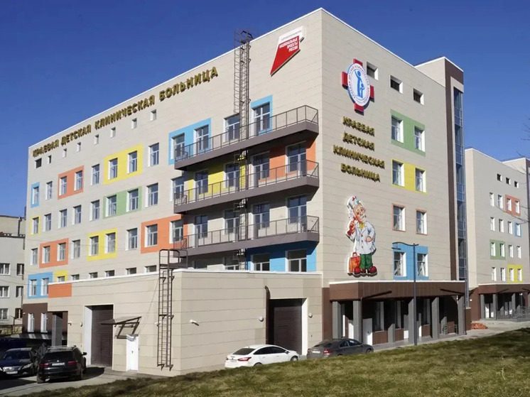 Губернатор Ставрополья проверил ход строительства нового корпуса детской краевой больницы