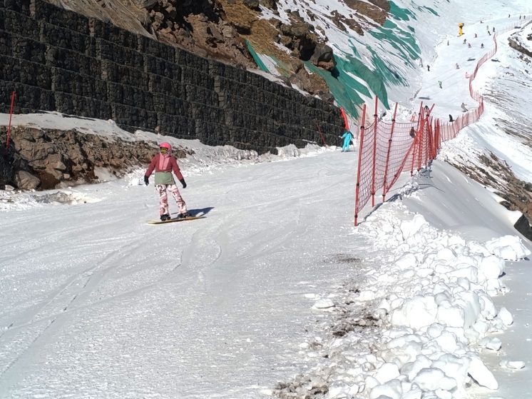 На склонах Эльбруса завершились соревнования фрирайдеров