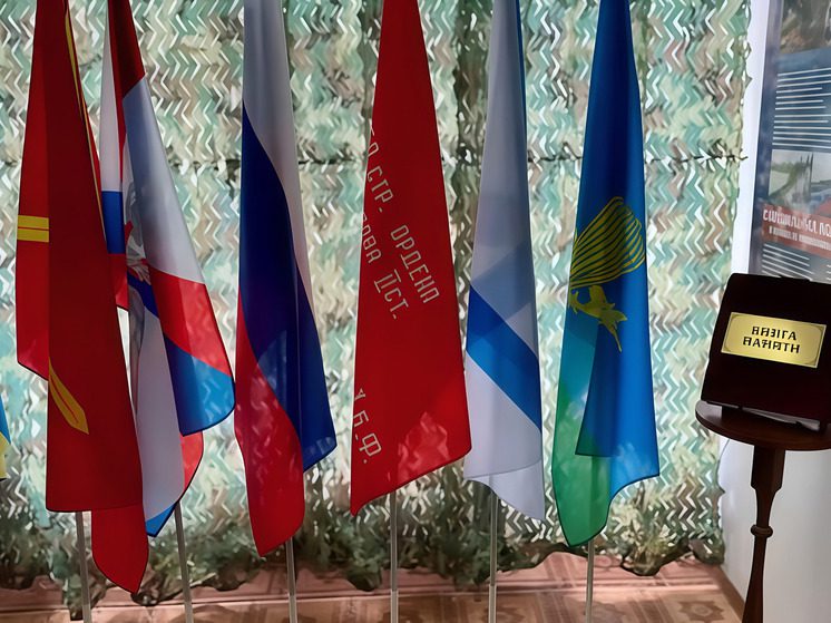 На Ставрополье открыты три новые «Парты Героев» в память об участниках СВО